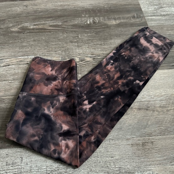 Lululemon diamond dye leggings - Picture 1 of 5